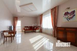 2-к квартира, вторичка, 103м2, 4/7 этаж