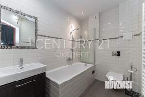 3-к квартира, вторичка, 102м2, 9/10 этаж