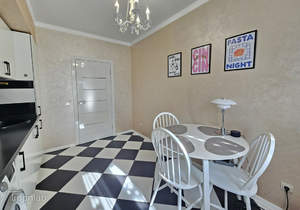 2-к квартира, вторичка, 62м2, 1/4 этаж