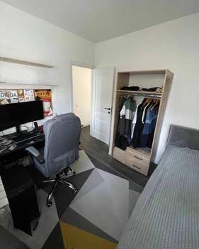 2-к квартира, вторичка, 43м2, 1/3 этаж