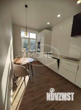 1-к квартира, вторичка, 43м2, 1/4 этаж