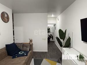 2-к квартира, вторичка, 43м2, 1/5 этаж