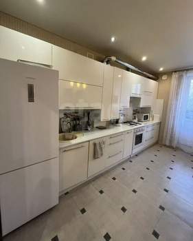 2-к квартира, вторичка, 62м2, 1/8 этаж