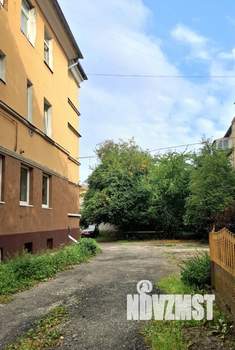 3-к квартира, вторичка, 100м2, 2/3 этаж