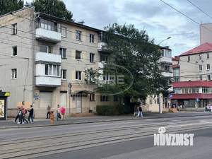 2-к квартира, вторичка, 45м2, 1/4 этаж