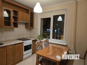 2-к квартира, вторичка, 50м2, 1/10 этаж