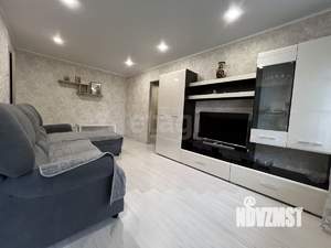 2-к квартира, вторичка, 44м2, 1/4 этаж