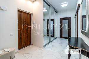 2-к квартира, вторичка, 101м2, 7/9 этаж