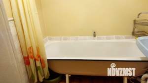 2-к квартира, вторичка, 54м2, 1/10 этаж
