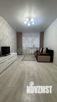 2-к квартира, вторичка, 42м2, 2/5 этаж