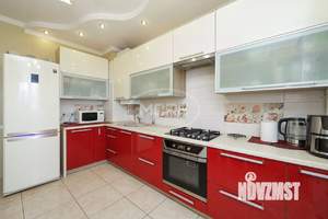 3-к квартира, вторичка, 83м2, 7/8 этаж