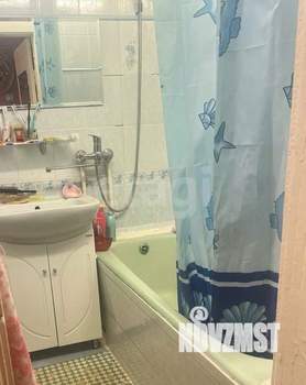 4-к квартира, вторичка, 62м2, 1/5 этаж