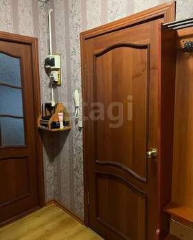 2-к квартира, вторичка, 32м2, 1/3 этаж