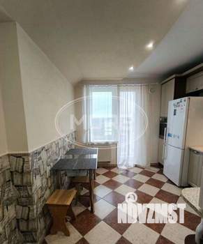 2-к квартира, вторичка, 50м2, 9/9 этаж