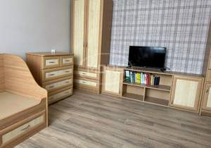 2-к квартира, вторичка, 64м2, 5/5 этаж