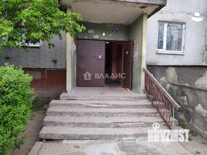 4-к квартира, вторичка, 82м2, 1/9 этаж