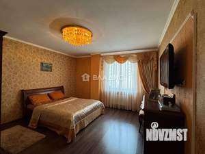2-к квартира, вторичка, 70м2, 4/10 этаж