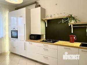 2-к квартира, вторичка, 64м2, 2/3 этаж