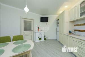 2-к квартира, вторичка, 76м2, 1/9 этаж