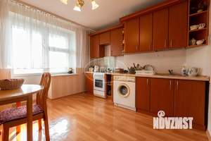 2-к квартира, вторичка, 68м2, 9/10 этаж