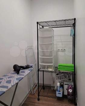 2-к квартира, вторичка, 45м2, 1/4 этаж