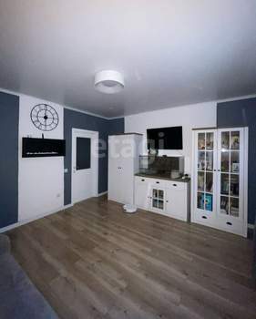 2-к квартира, вторичка, 58м2, 1/8 этаж