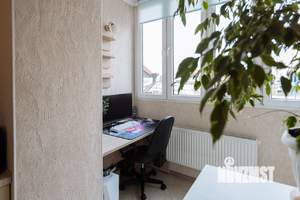 2-к квартира, вторичка, 66м2, 1/9 этаж