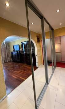 3-к квартира, вторичка, 63м2, 9/10 этаж