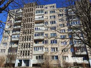 3-к квартира, вторичка, 64м2, 1/9 этаж