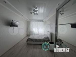2-к квартира, вторичка, 60м2, 1/9 этаж