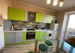 2-к квартира, вторичка, 70м2, 7/16 этаж