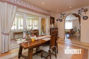 3-к квартира, вторичка, 126м2, 4/5 этаж