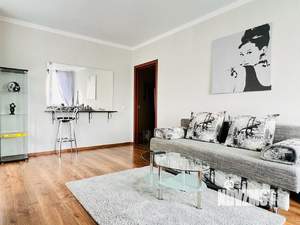 2-к квартира, вторичка, 59м2, 7/16 этаж