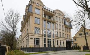 3-к квартира, вторичка, 113м2, 1/4 этаж