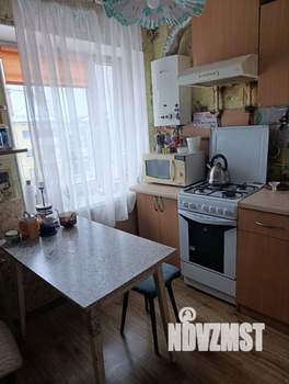 3-к квартира, вторичка, 43м2, 4/5 этаж
