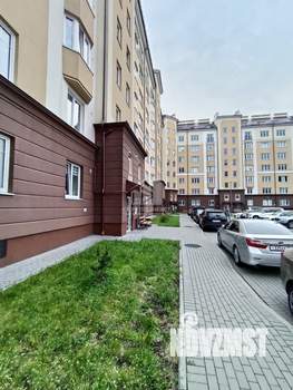 2-к квартира, вторичка, 62м2, 1/8 этаж