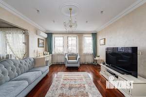 3-к квартира, вторичка, 102м2, 3/4 этаж