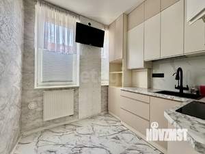 2-к квартира, вторичка, 42м2, 1/3 этаж