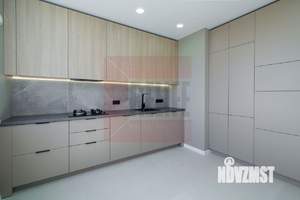2-к квартира, вторичка, 64м2, 7/8 этаж