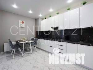 2-к квартира, вторичка, 56м2, 8/10 этаж