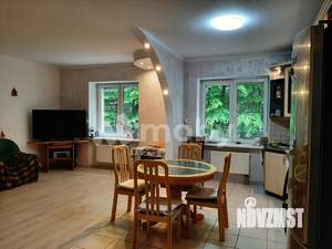 3-к квартира, вторичка, 108м2, 1/3 этаж