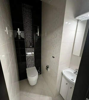 2-к квартира, вторичка, 75м2, 1/9 этаж