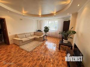 2-к квартира, вторичка, 67м2, 4/5 этаж