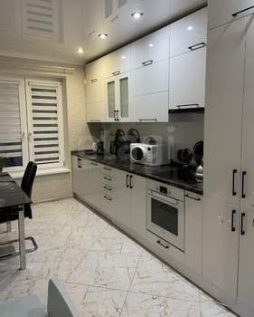 2-к квартира, вторичка, 61м2, 5/10 этаж
