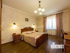 2-к квартира, вторичка, 68м2, 5/5 этаж