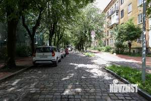 5-к квартира, вторичка, 106м2, 2/3 этаж