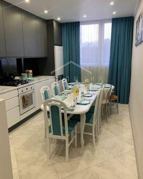 2-к квартира, вторичка, 56м2, 7/9 этаж