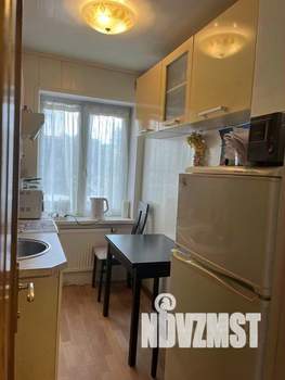 2-к квартира, вторичка, 40м2, 3/3 этаж