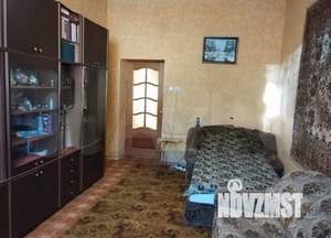 2-к квартира, вторичка, 54м2, 1/3 этаж