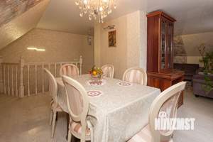 3-к квартира, вторичка, 88м2, 1/2 этаж